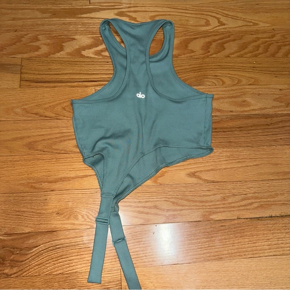 Alo yoga ribbed revelation tank botanical green - Picture 5 of 6